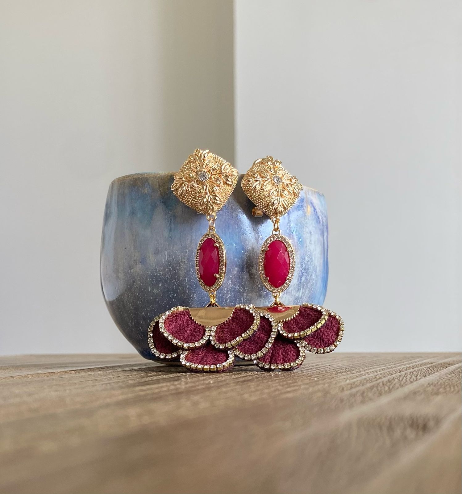 Elegantes aretes de novia
